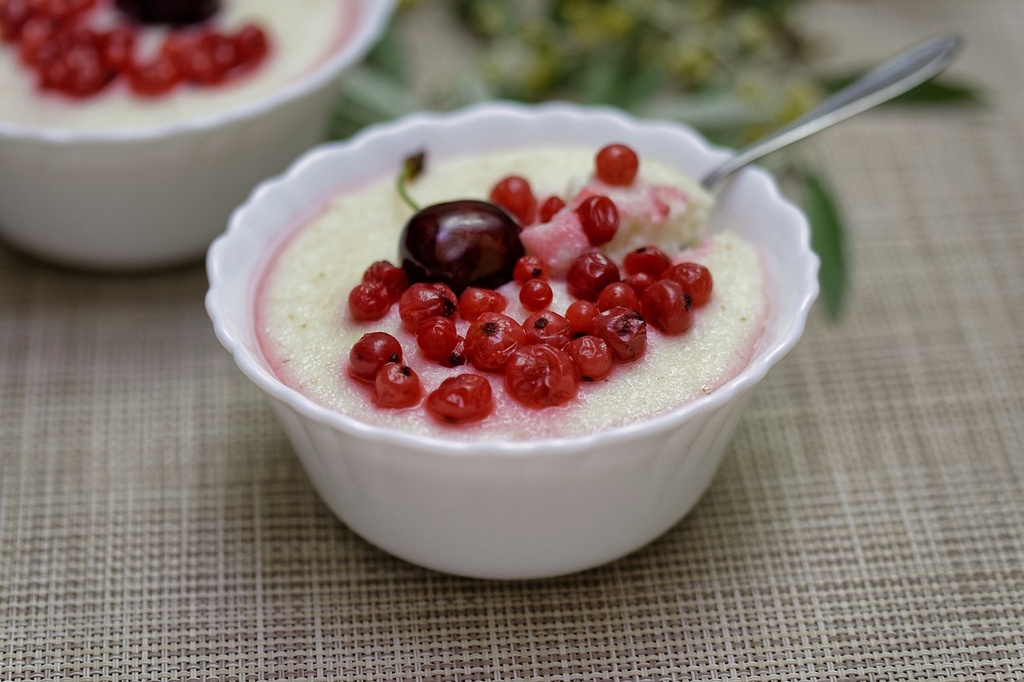 Almond Semolina Porridge